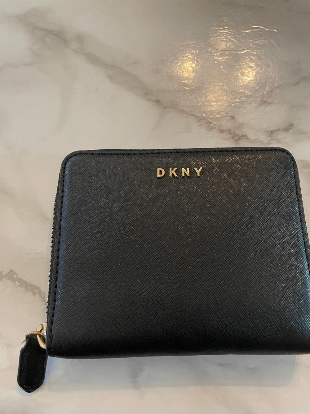 DKNY wallet